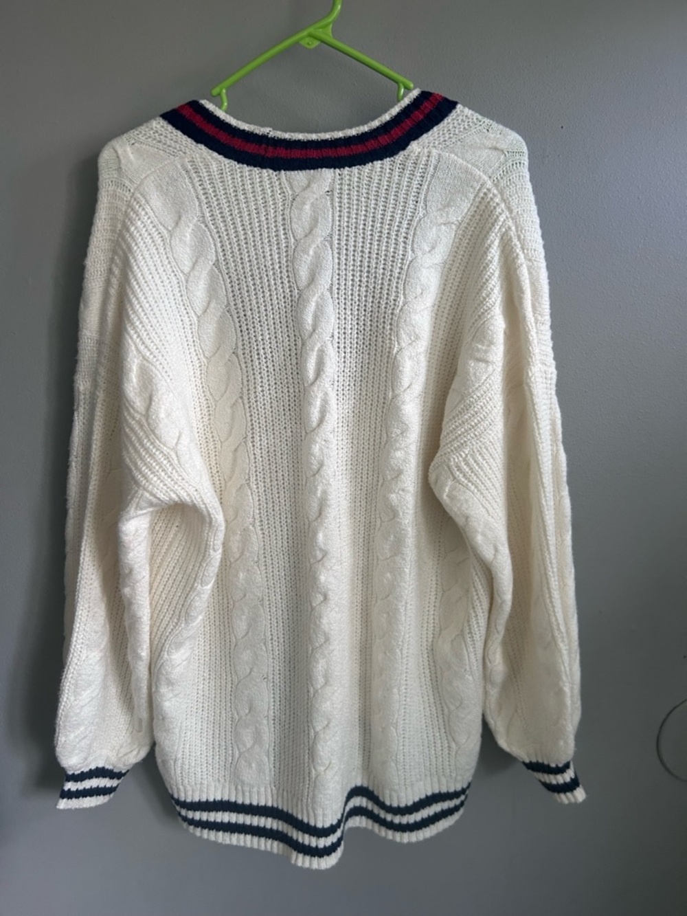 🆕🍓AE Oversized Cable Knit Cardigan - Picture 8 of 13